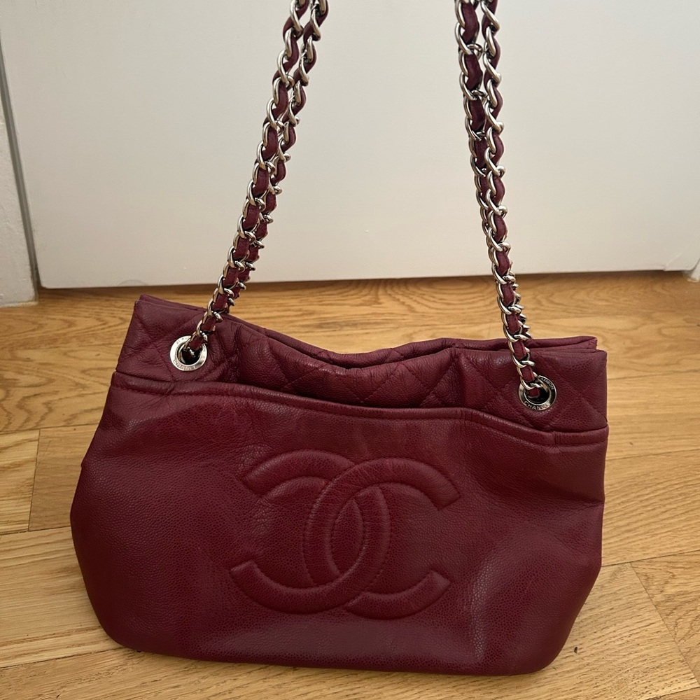 CHANEL Deep Burgundy Quilted Leather Shoulder Bag tote with Silver Chain Straps